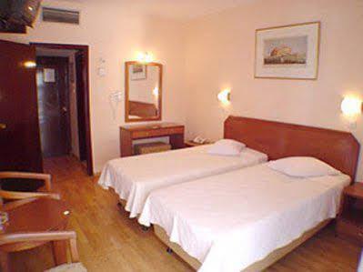Economy Hotel
