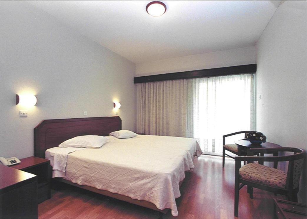 Hotel Economy