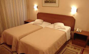 Economy 2*