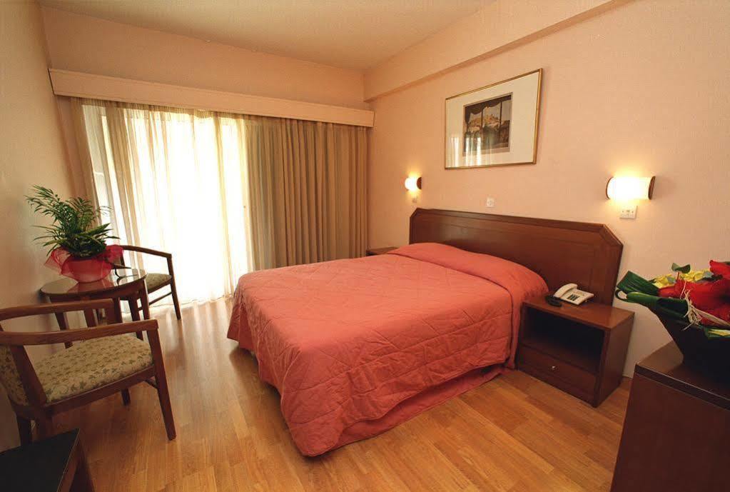 Hotel Economy